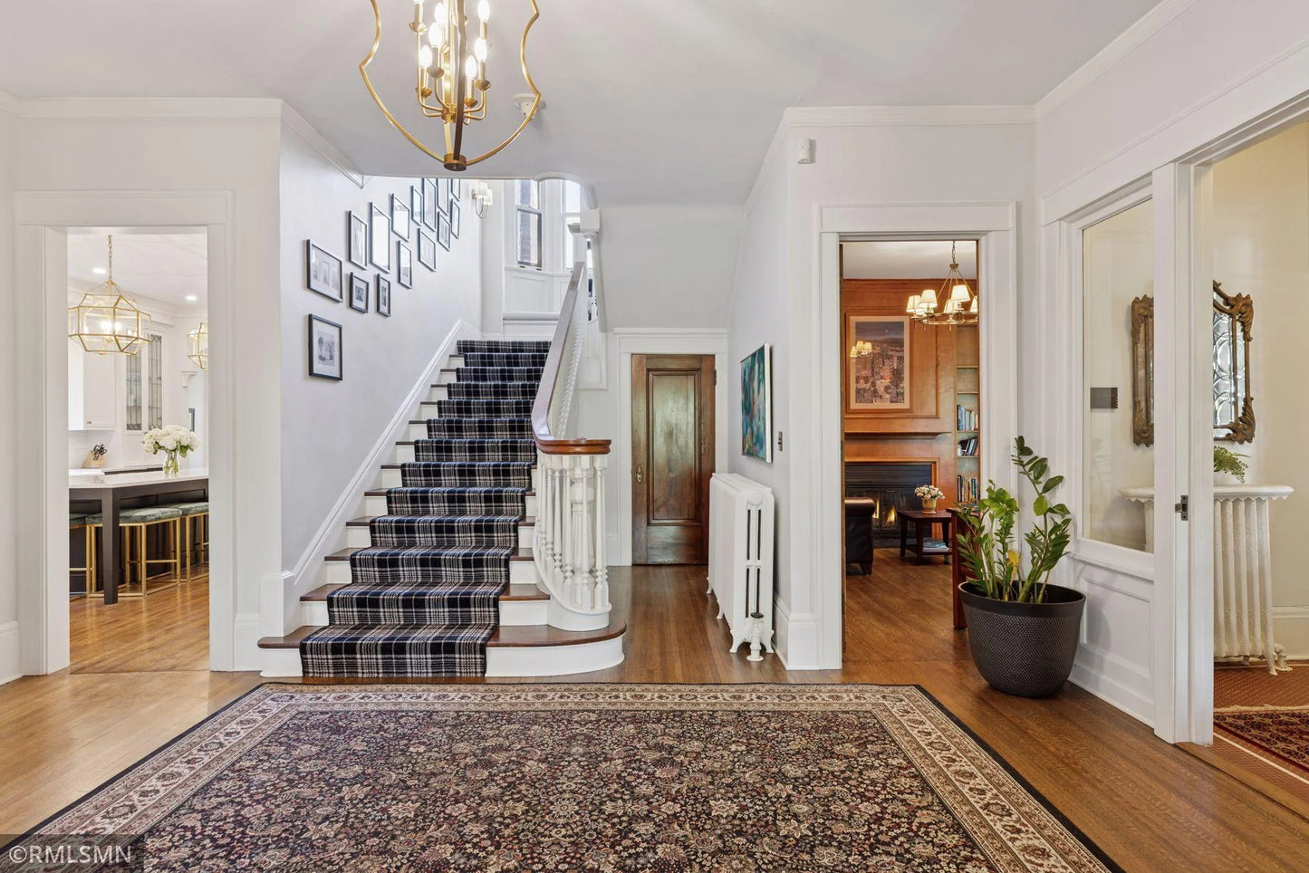 46 Crocus Place, Saint Paul, MN 55102