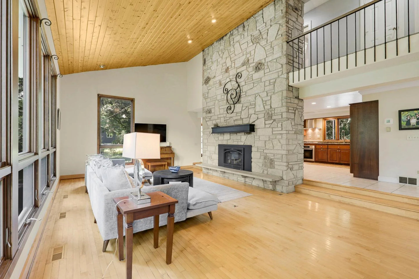 1 Partridge Lane, North Oaks, MN 55127