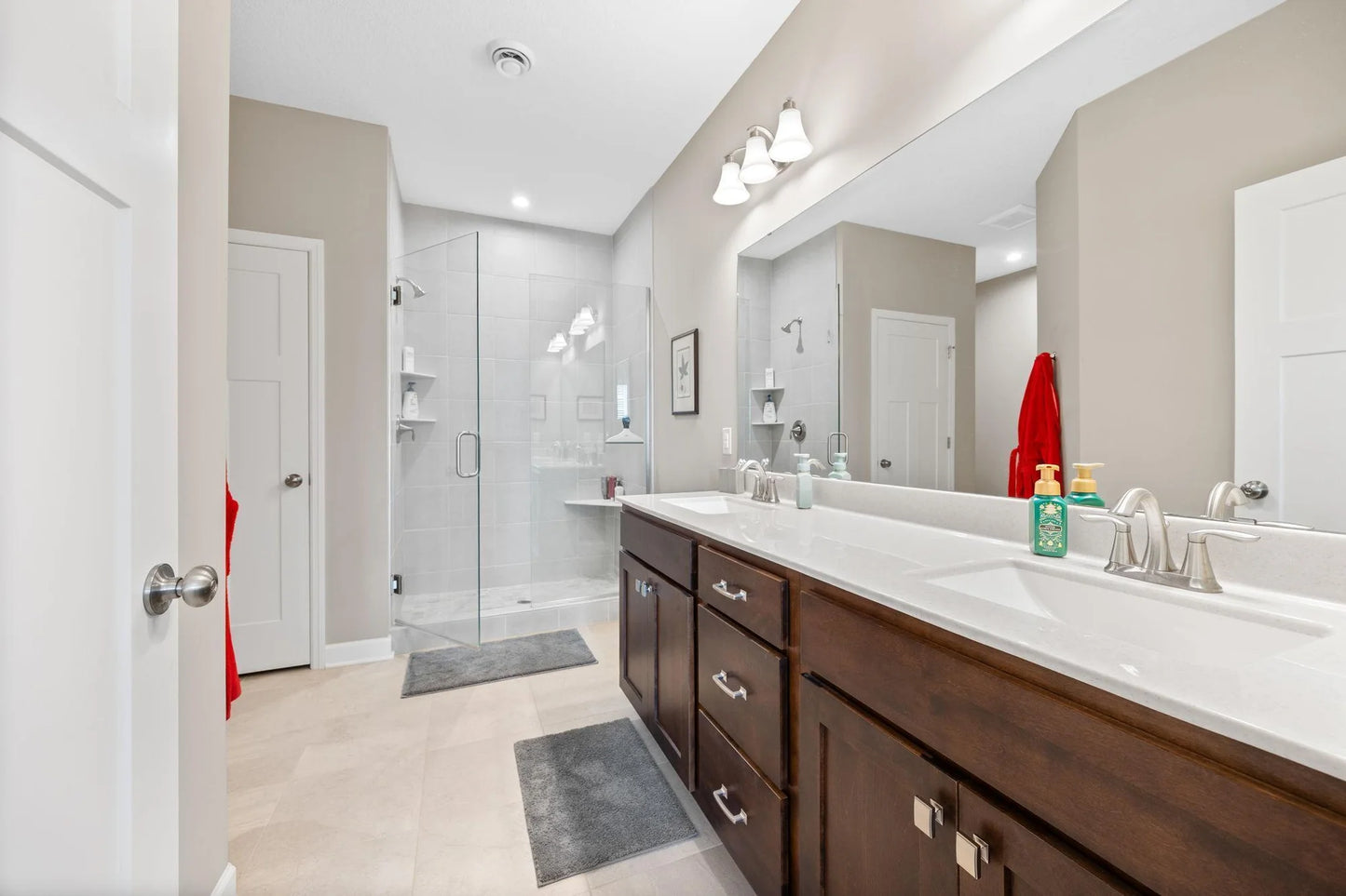 1045 Roselyn Drive, Victoria, MN 55386