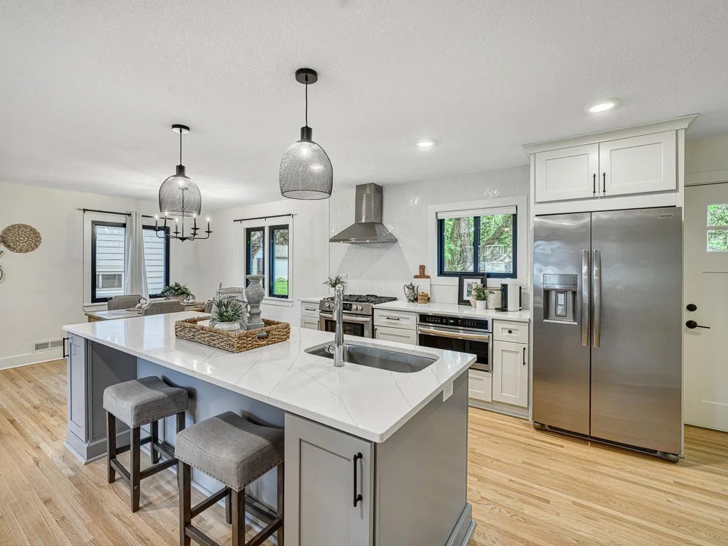 4909 Trillium Lane, Edina, MN 55435