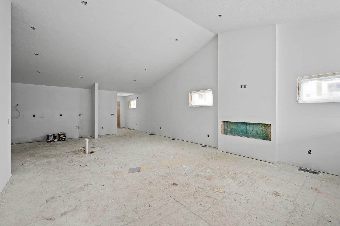 201 Mccarrons Place, Roseville, MN 55113