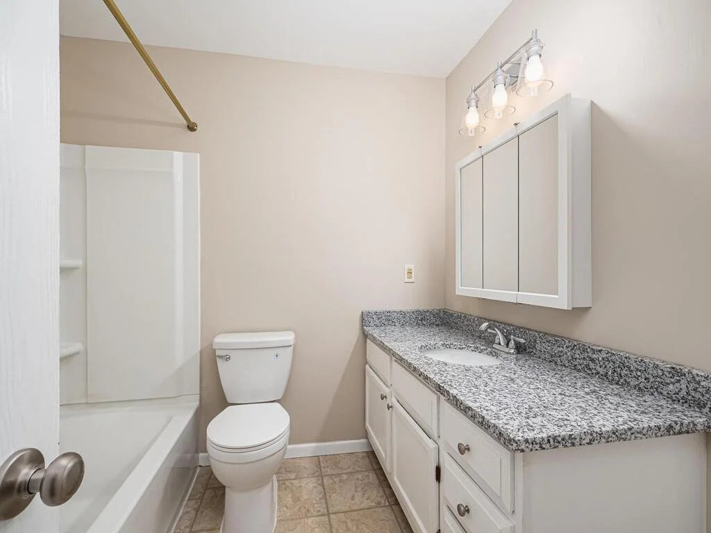 425 Shelard Parkway, Saint Louis Park, MN 55426