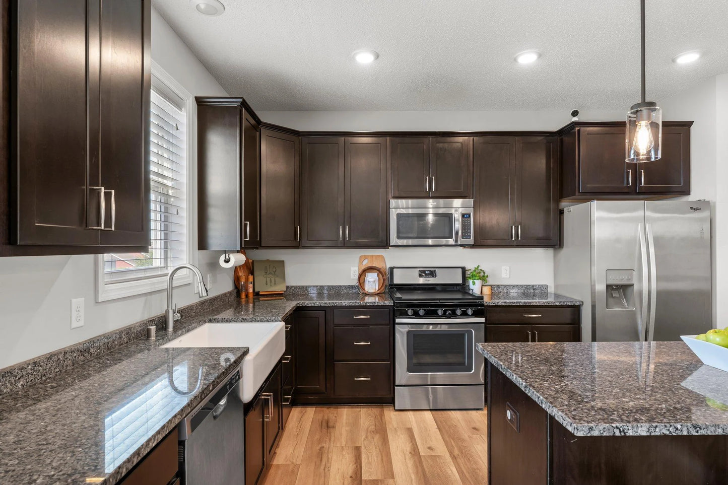 1174 139th Street, Rosemount, MN 55068