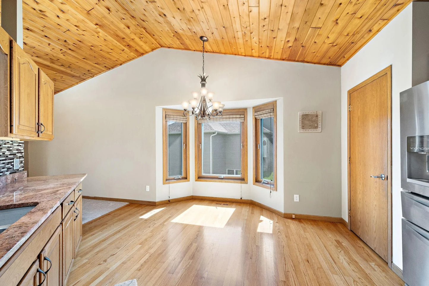 20604 Jasmine Path, Lakeville, MN 55044