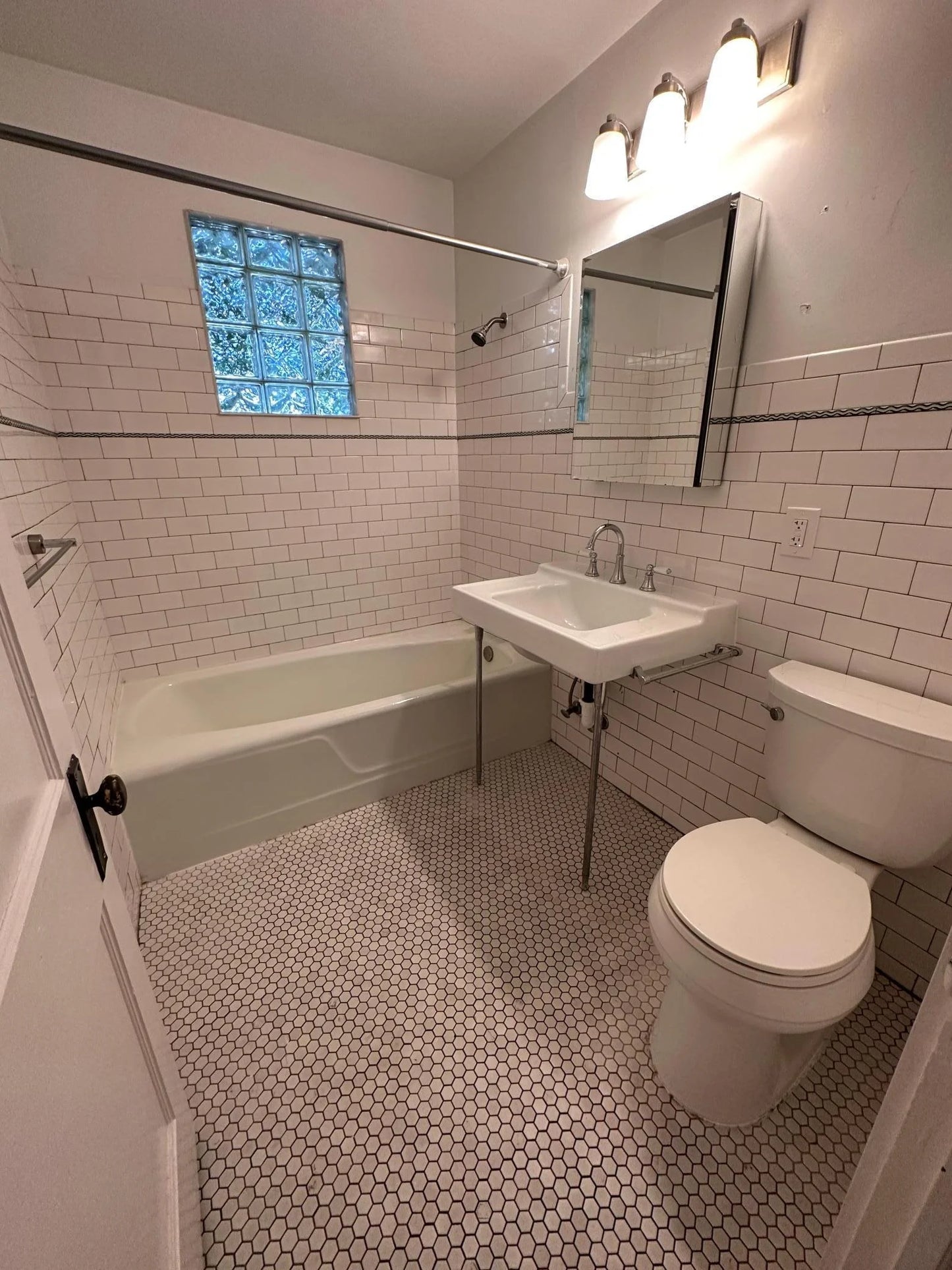 1407 Madison Street, Minneapolis, MN 55413