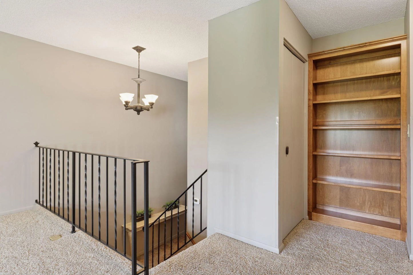 10436 Yorktown Lane, Maple Grove, MN 55369
