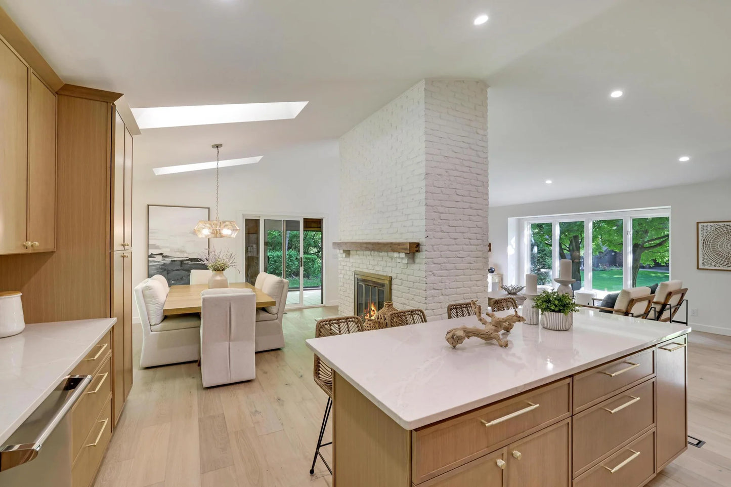 745 Virginia Shores Circle, Victoria, MN 55331