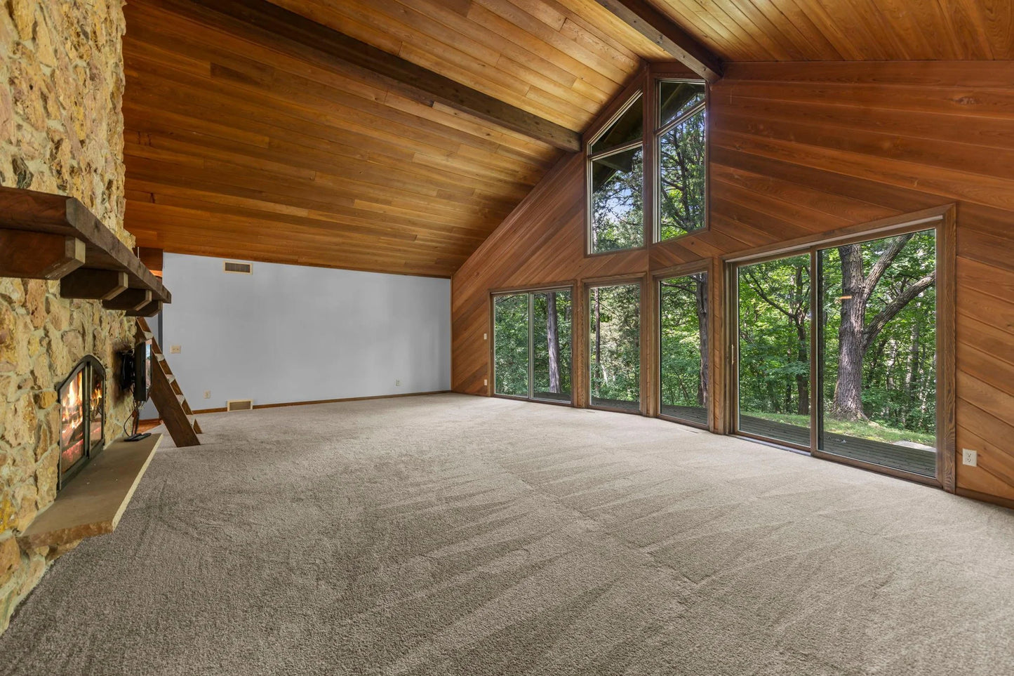 4880 Martindale Street, Prior Lake, MN 55372