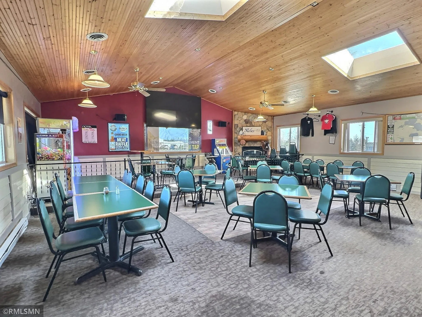 10480 State Highway 24 , Annandale, MN 55302