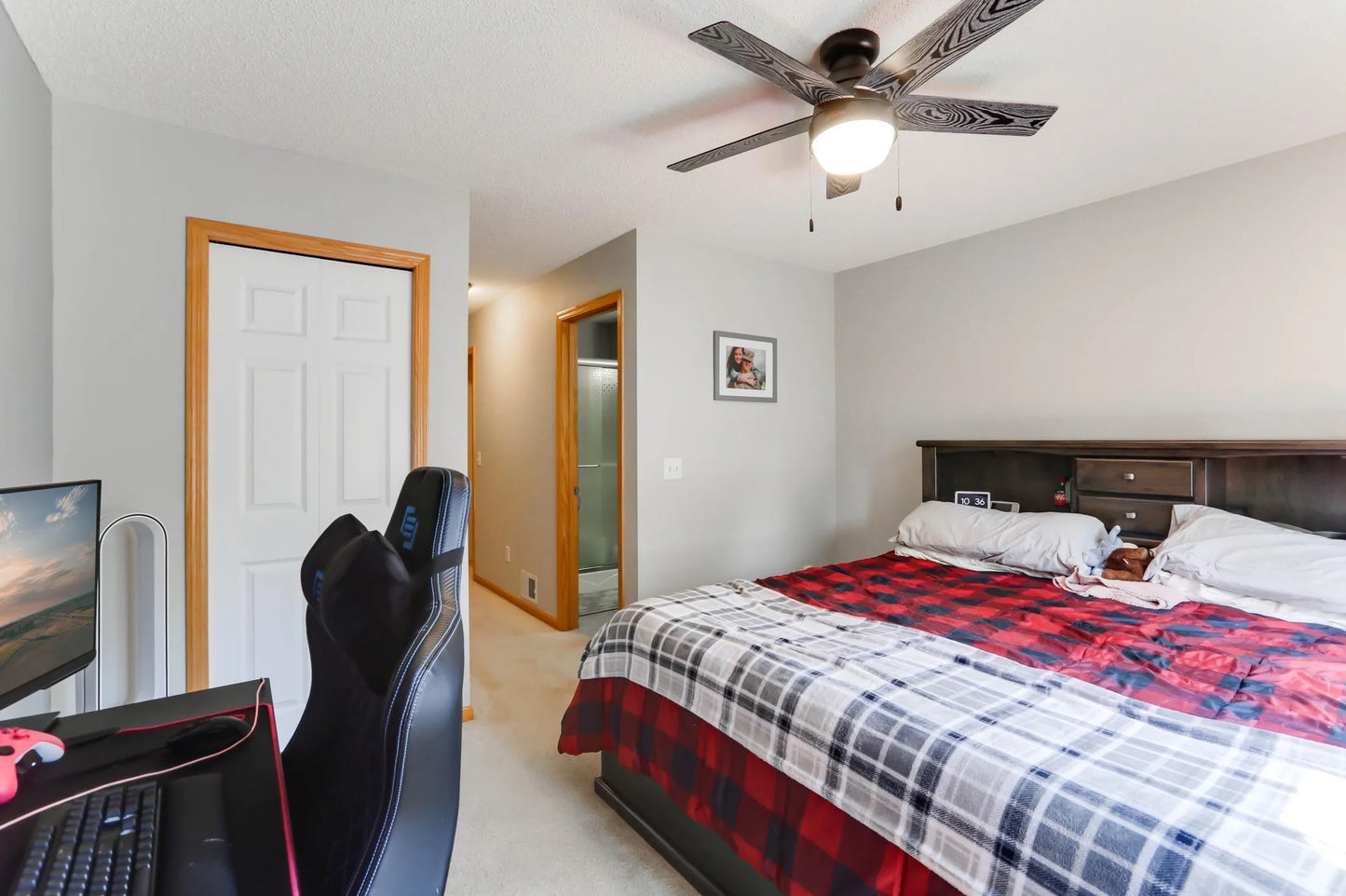 16424 Elm Creek Lane, Lakeville, MN 55044