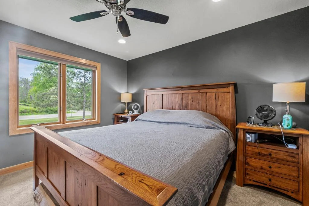 2511 Carver Avenue, Maplewood, MN 55119