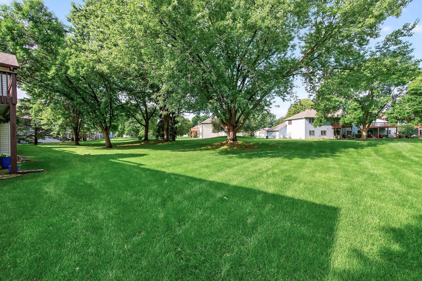 4357 Buckingham Court, Vadnais Heights, MN 55127