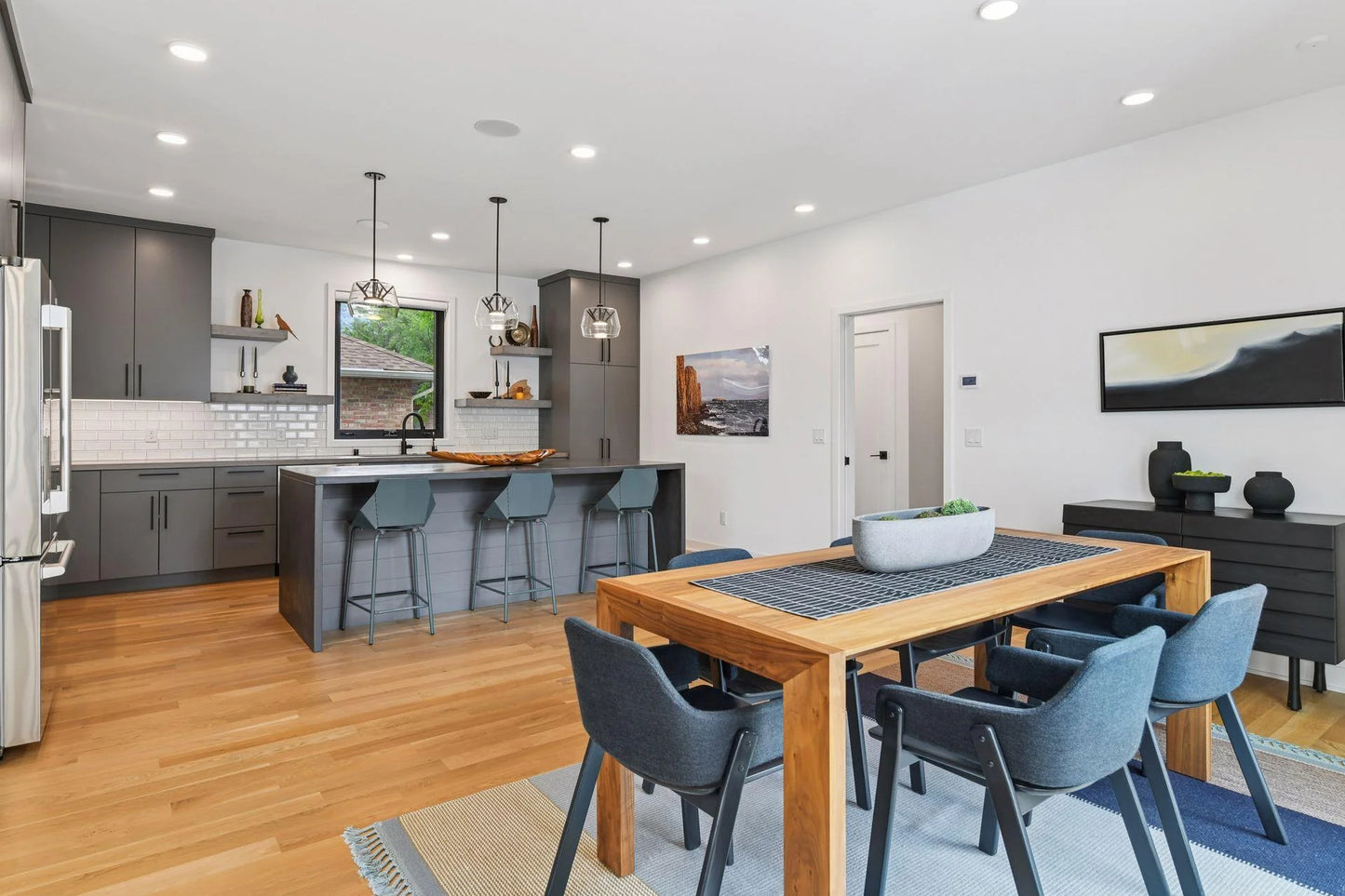 5721 Abbott Avenue, Edina, MN 55410