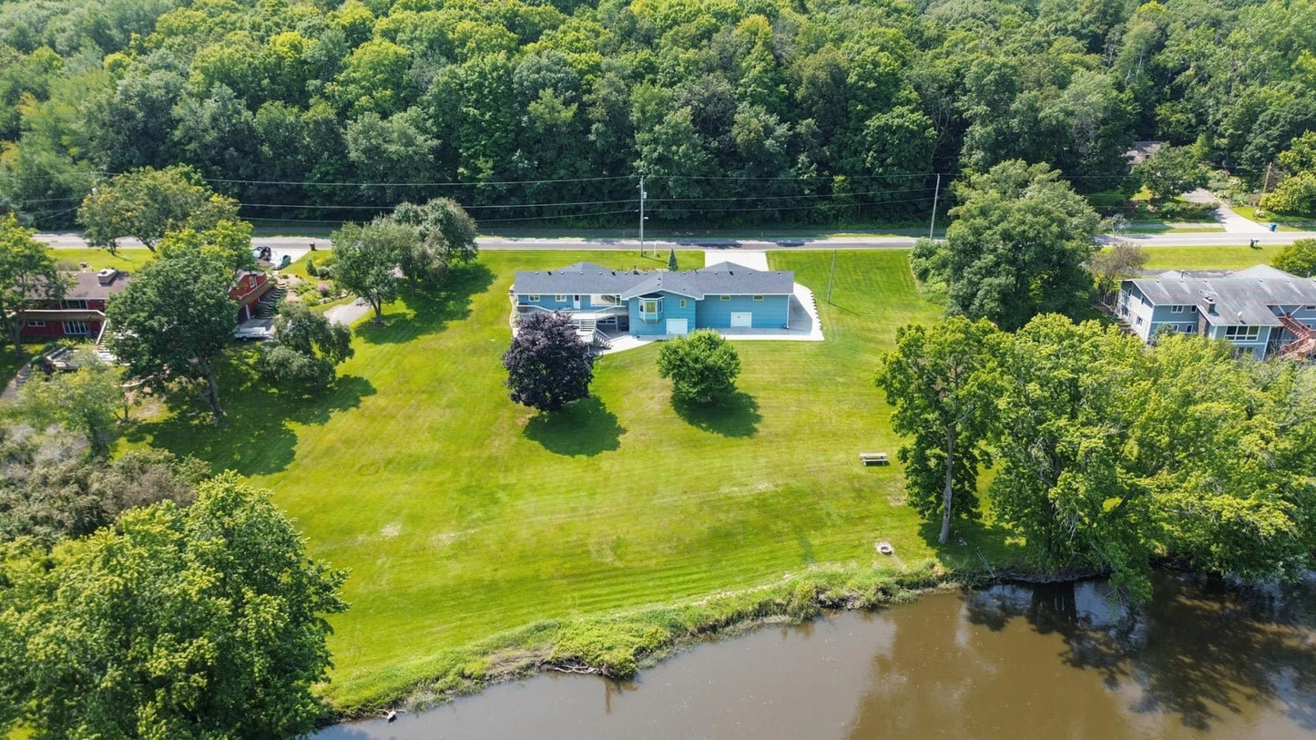 2560 Lander Avenue, Saint Michael, MN 55376