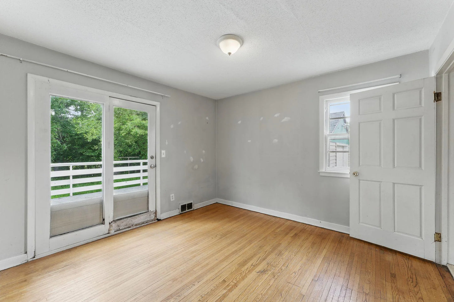 5715 Emerson Avenue, Brooklyn Center, MN 55430