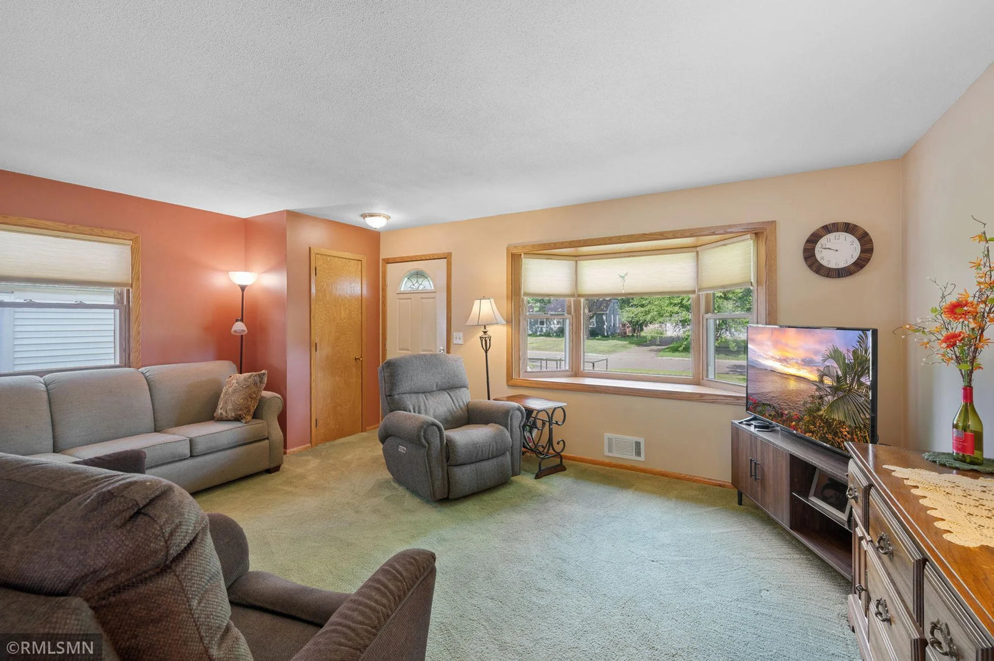 5114 Florida Avenue, Crystal, MN 55428
