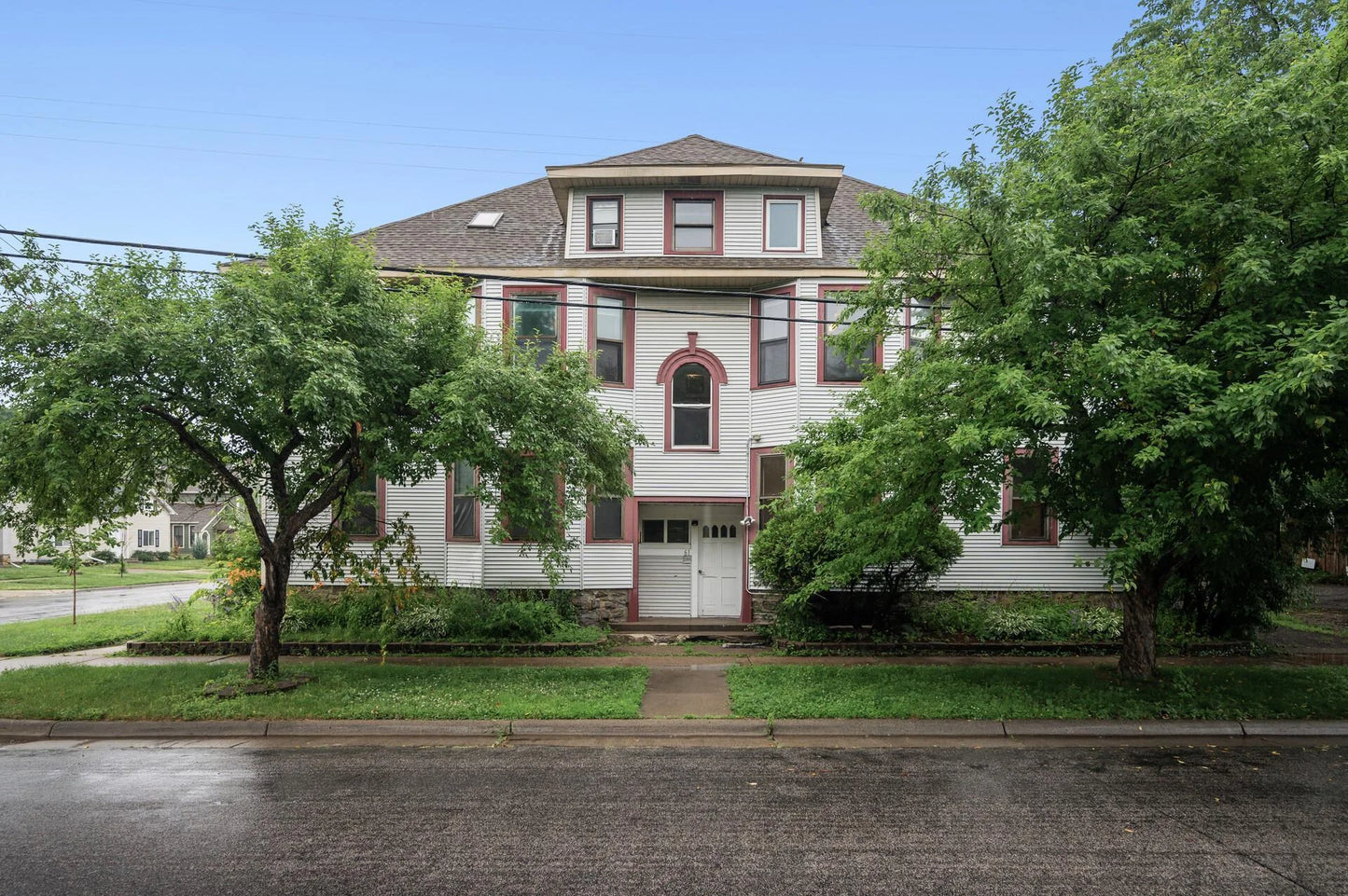 61 Delos Street, Saint Paul, MN 55107