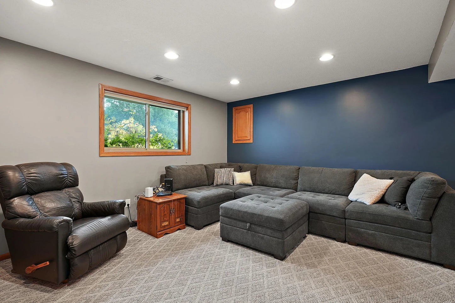 5237 Scott Avenue, Crystal, MN 55429