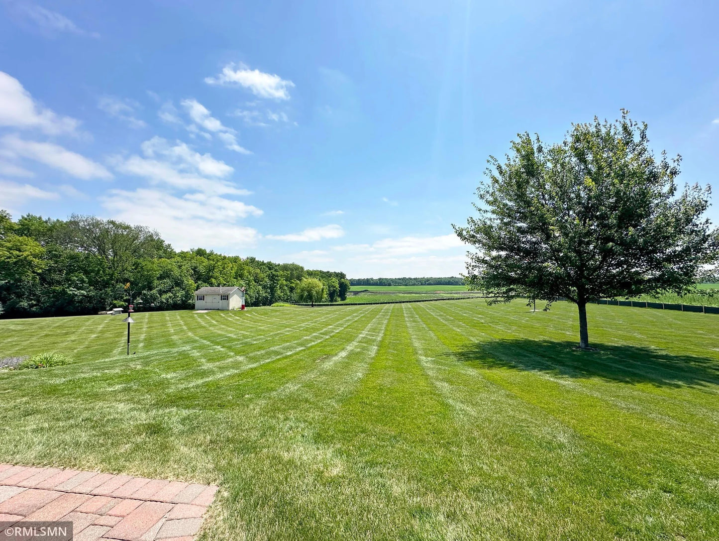 211 4th Street, Maple Lake, MN 55358