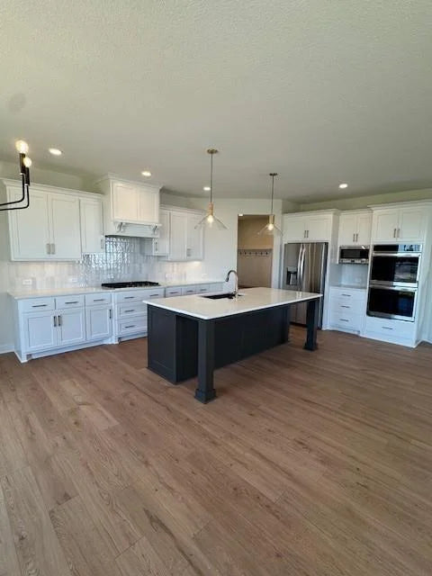 3627 Knightsbridge Trail, Lake Elmo, MN 55042