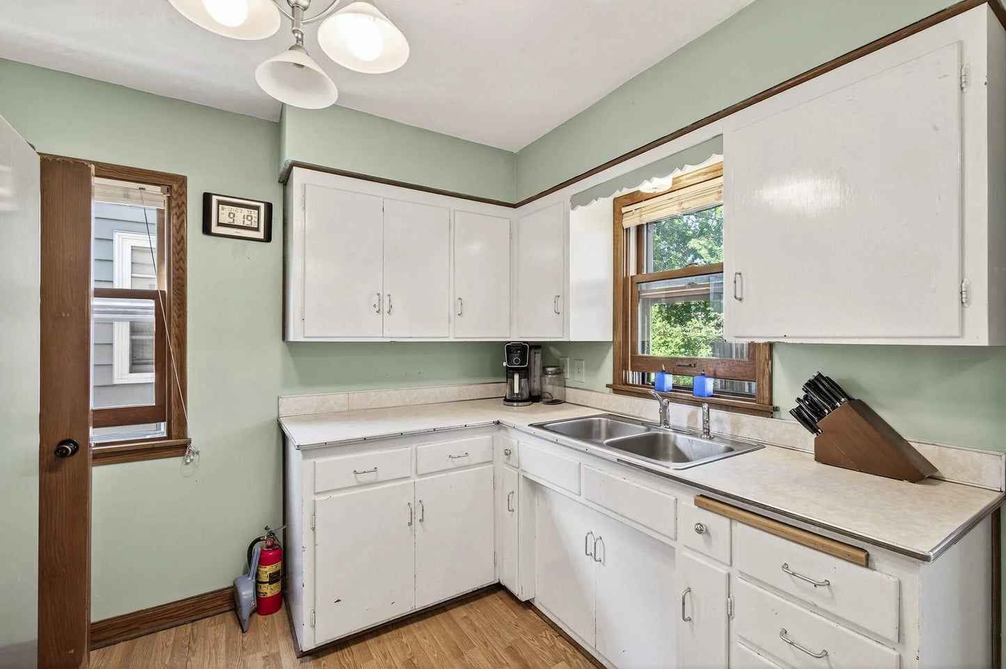 5748 25th Avenue, Minneapolis, MN 55417