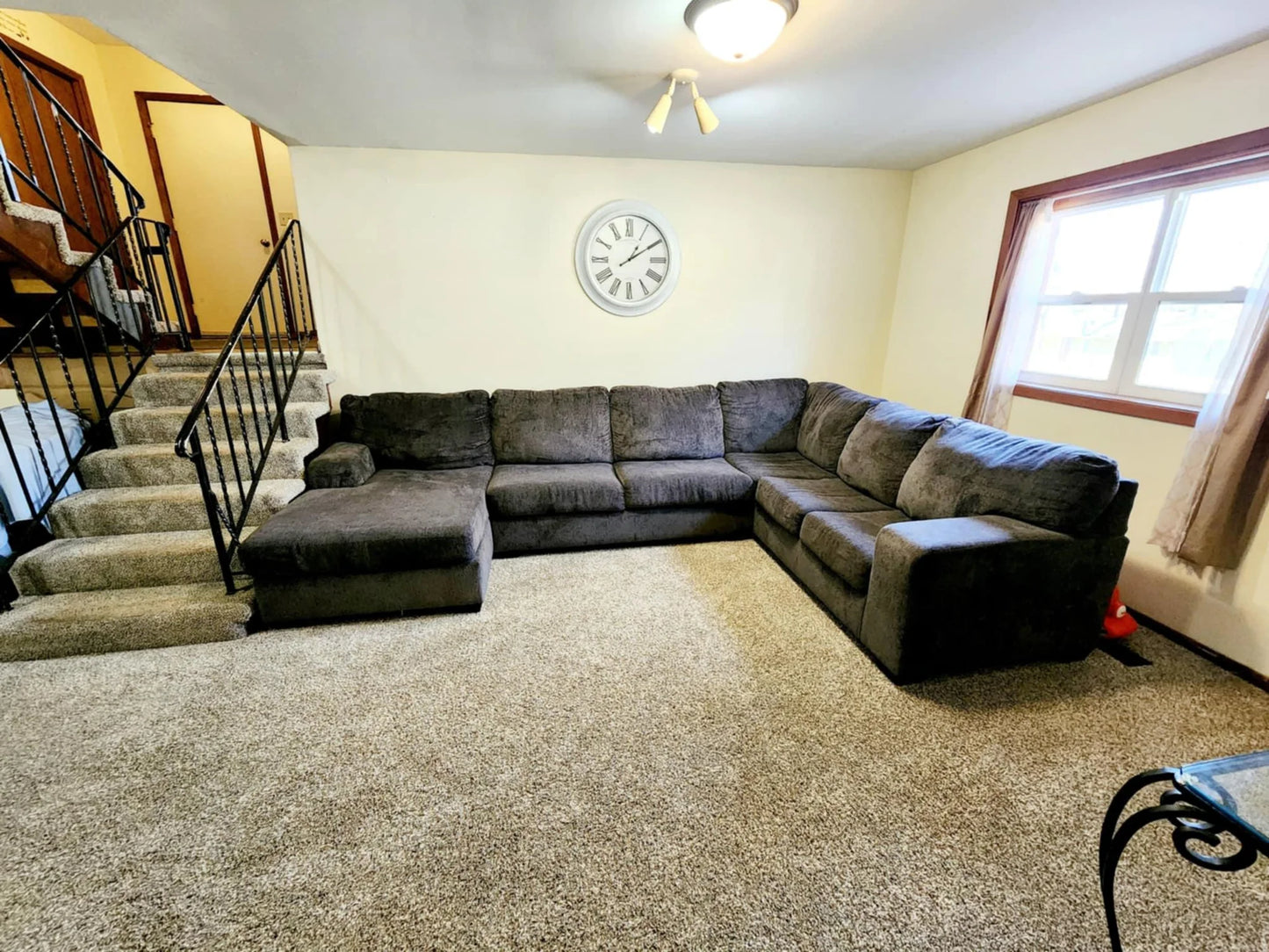 2805 Brookview Drive, Burnsville, MN 55337