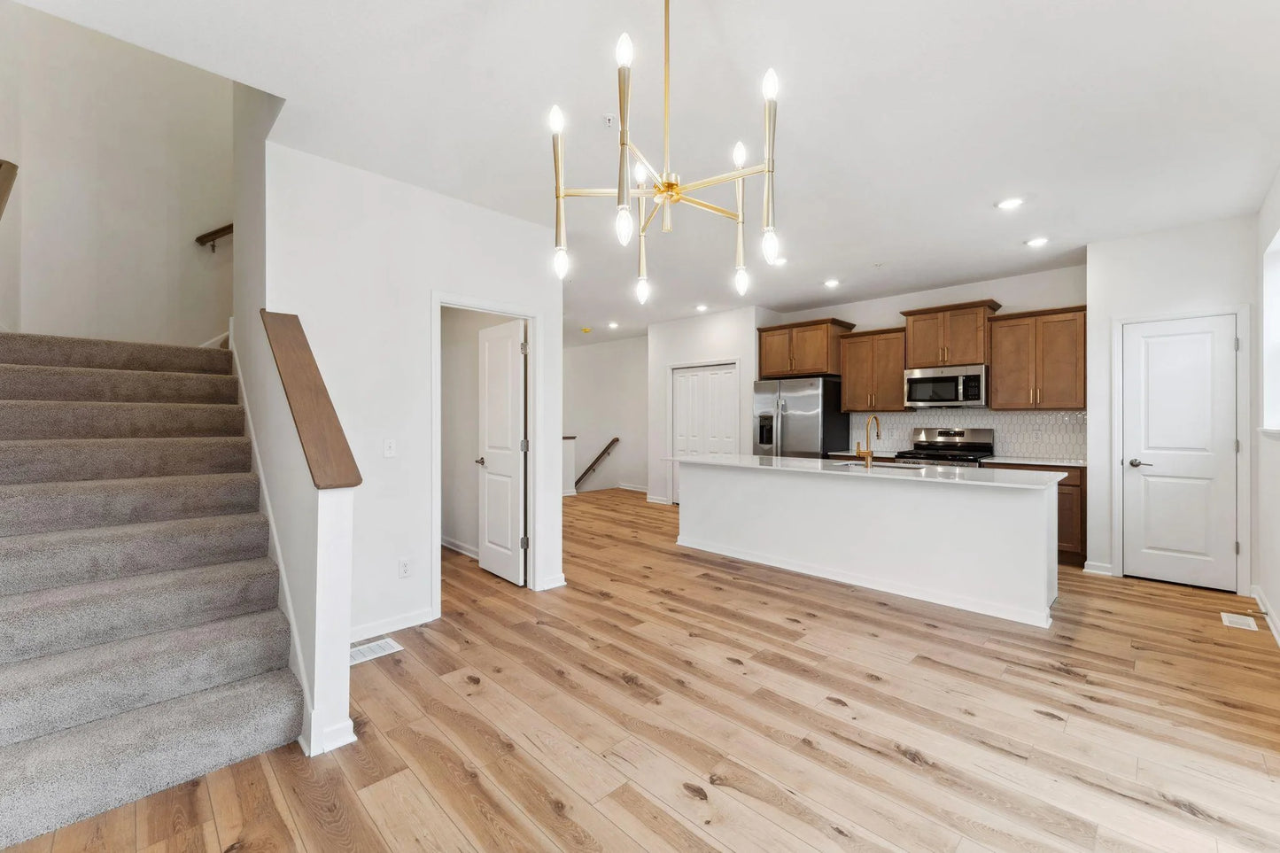 10389 Birchwood Circle, Victoria, MN 55318