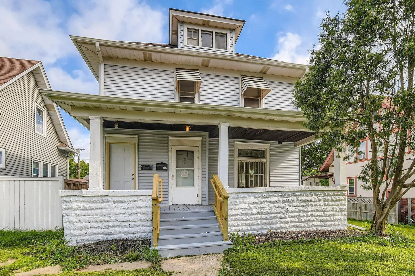 597 Geranium Avenue, Saint Paul, MN 55130