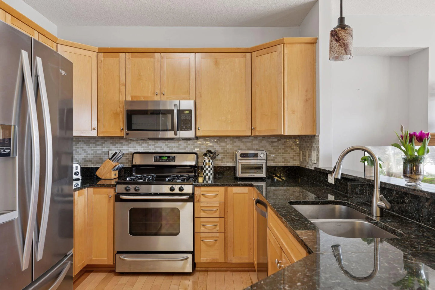 460 Ford Road, Saint Louis Park, MN 55426