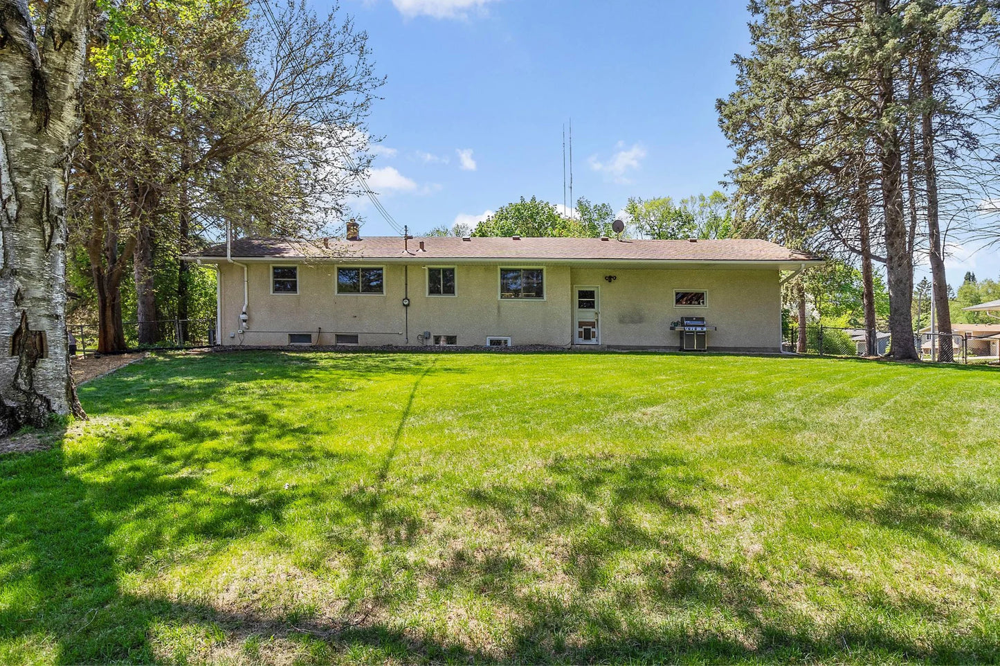 4336 Victoria Street, Shoreview, MN 55126