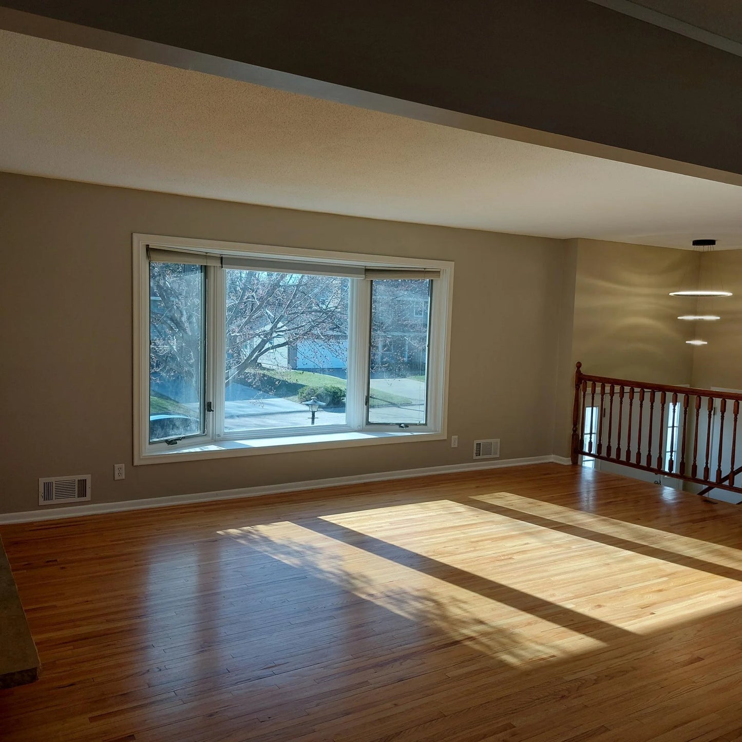 6325 Halifax Avenue, Edina, MN 55424