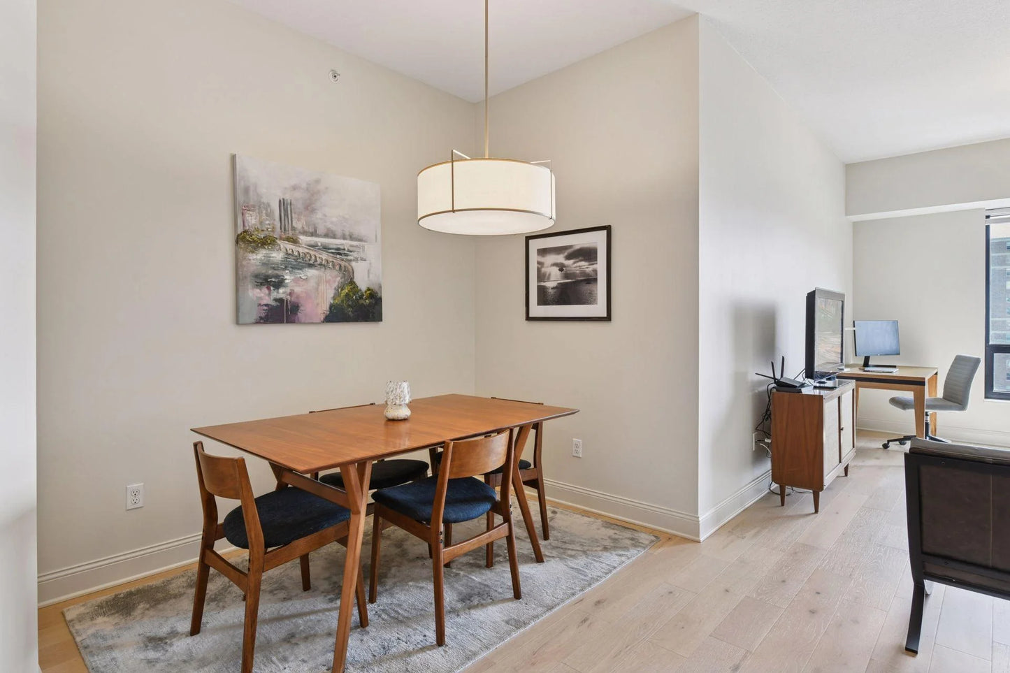 100 3rd Avenue, Minneapolis, MN 55401
