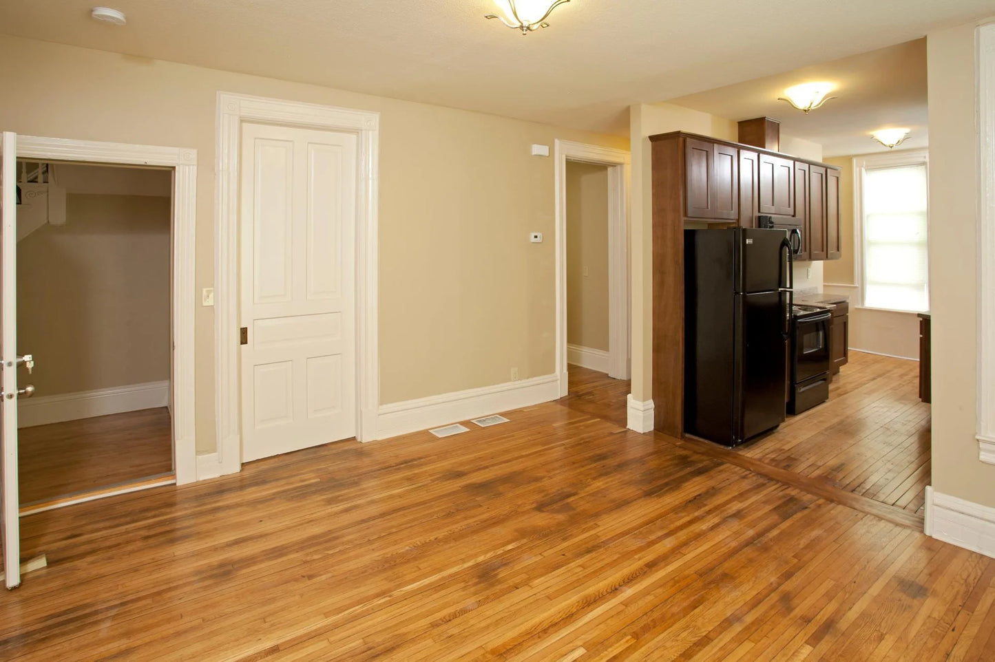 686 Bradley Street, Saint Paul, MN 55130