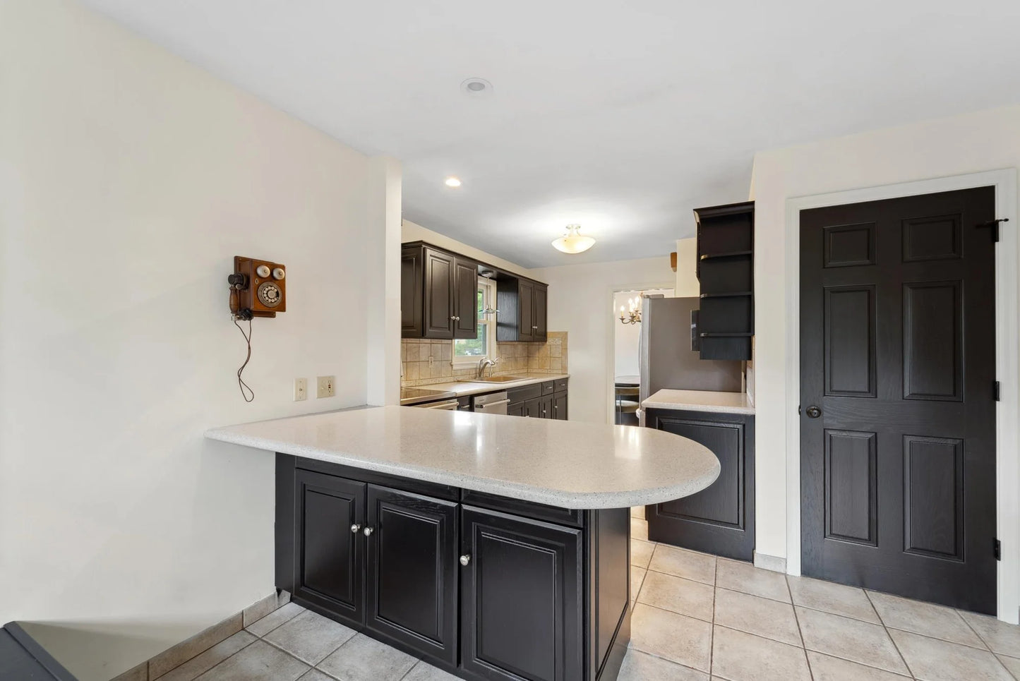 5913 Drew Avenue, Edina, MN 55410