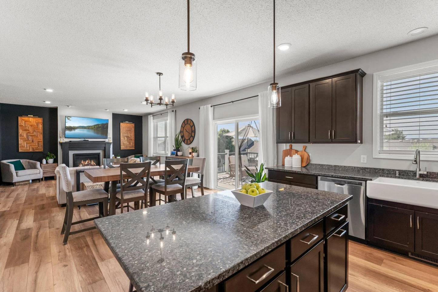 1174 139th Street, Rosemount, MN 55068