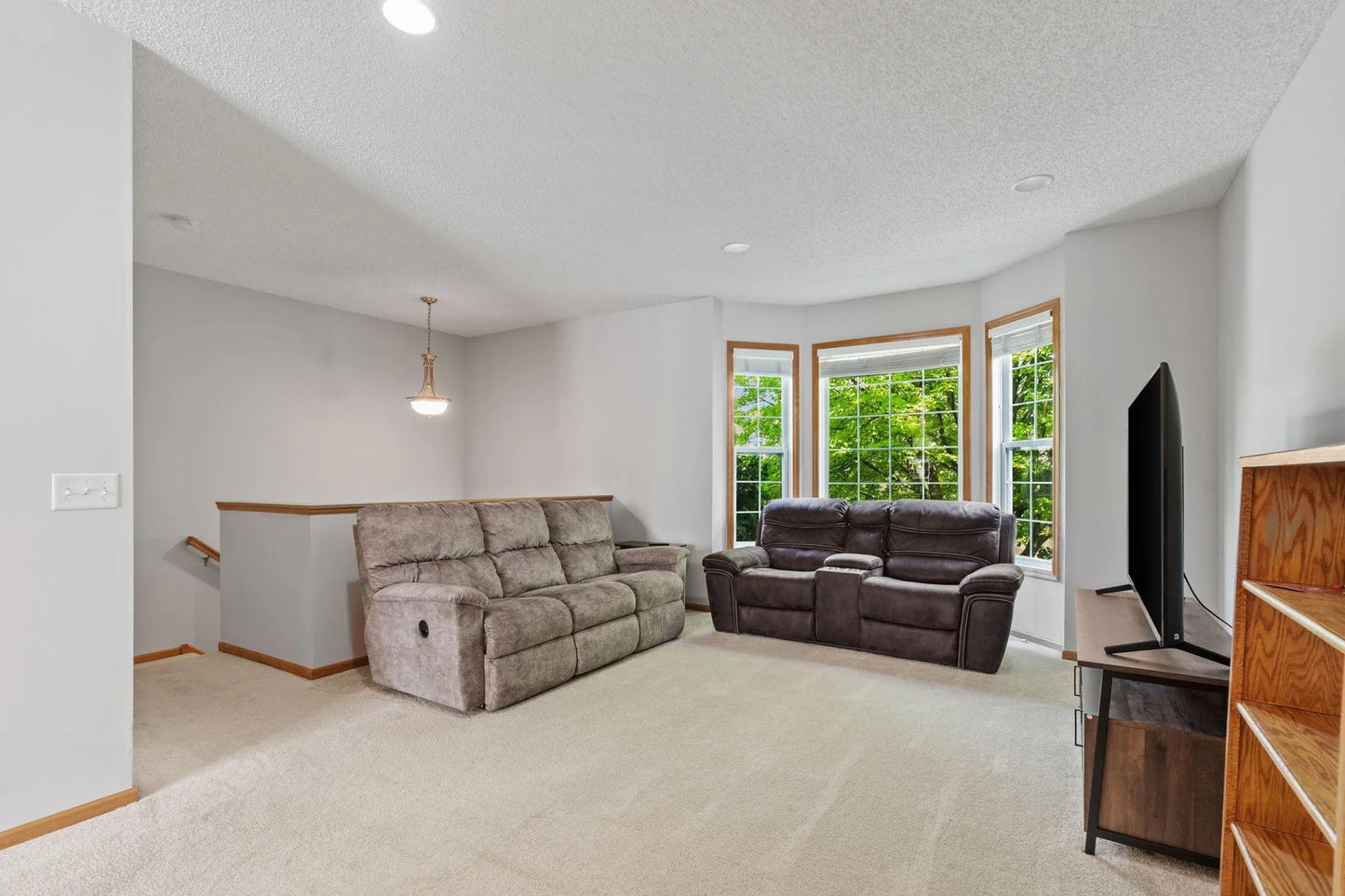 4107 Regent Avenue, Robbinsdale, MN 55422