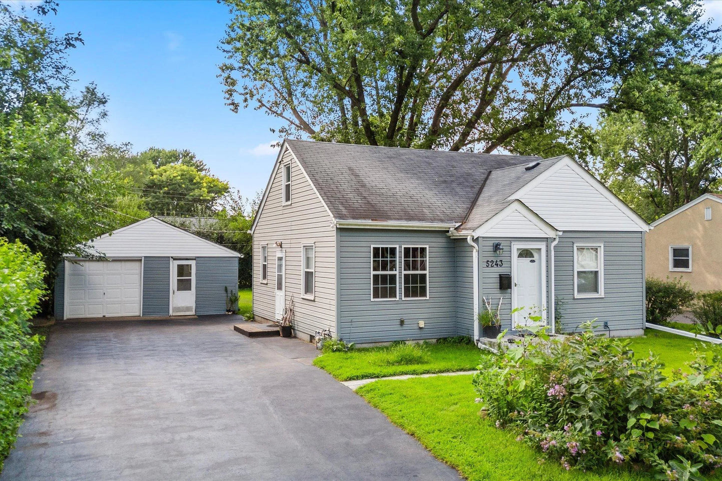 5243 Georgia Avenue, Crystal, MN 55428