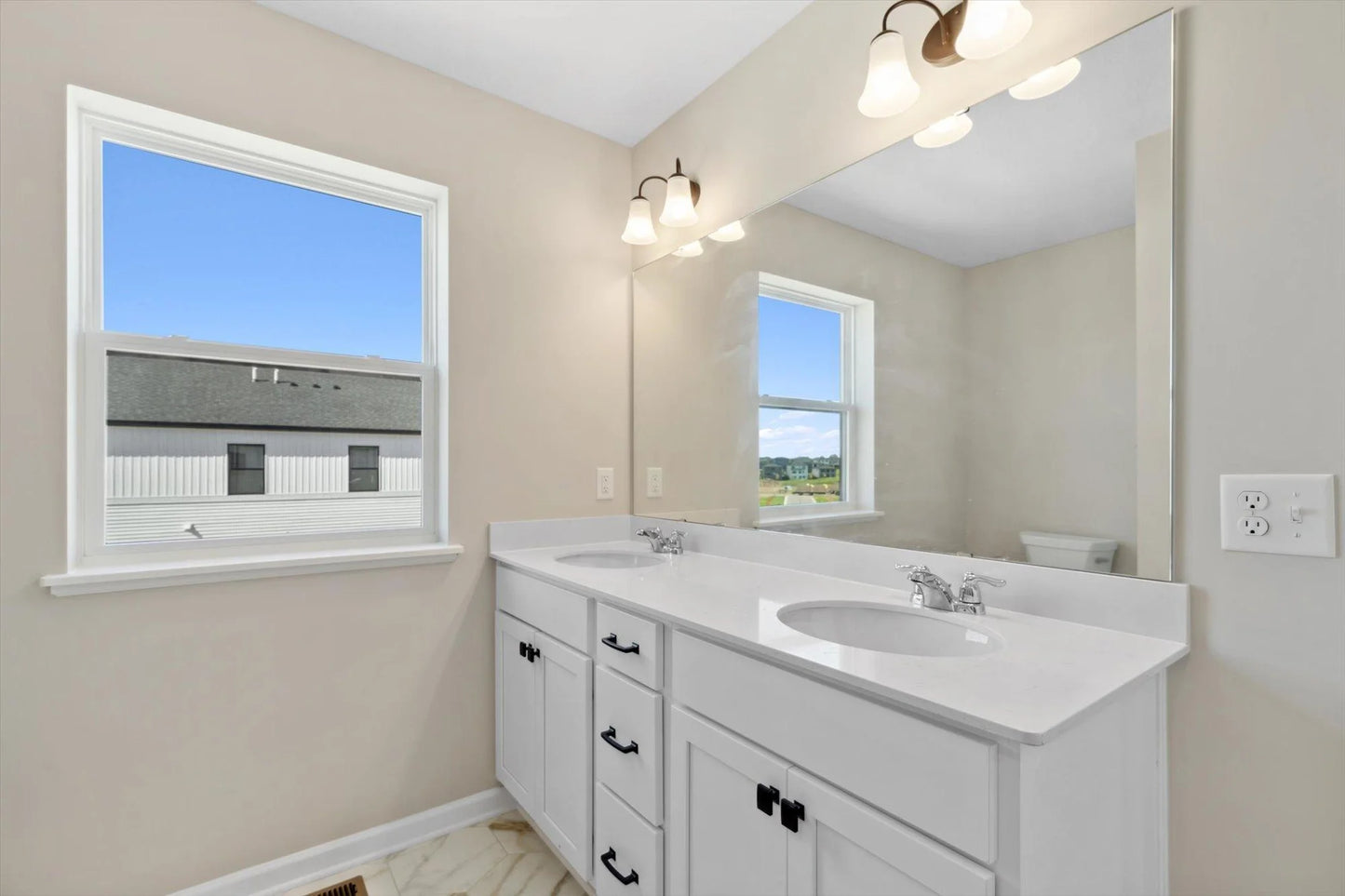 10387 Birchwood Circle, Victoria, MN 55318