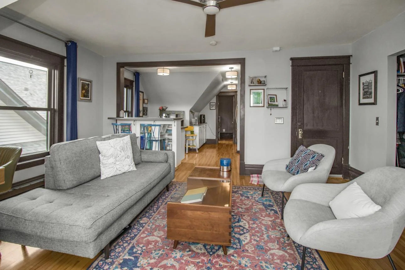 1934 Aldrich Avenue, Minneapolis, MN 55403