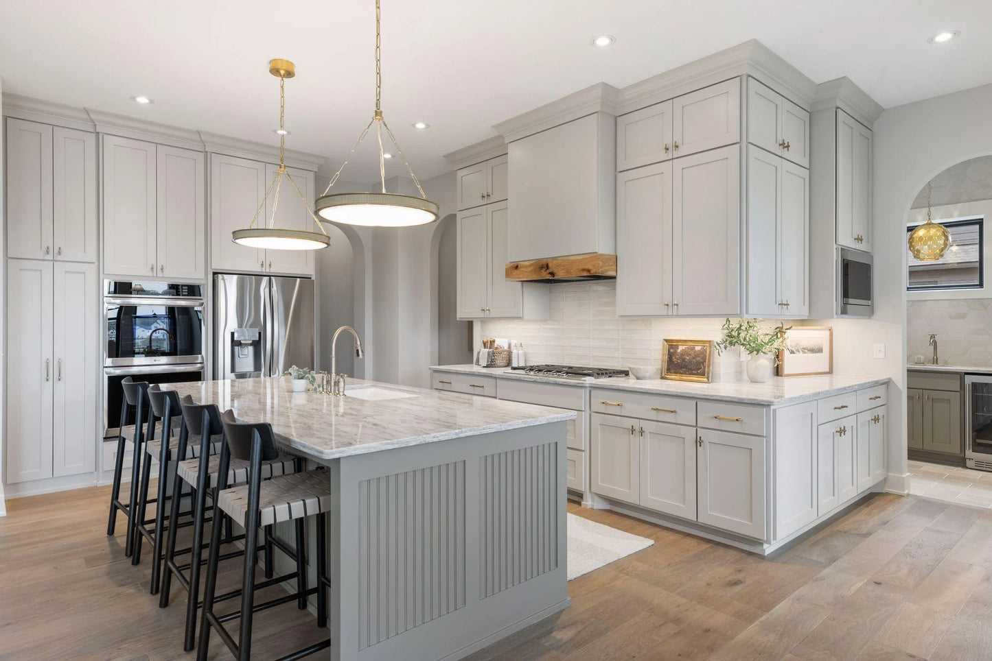 5455 Rolling Hills Parkway, Victoria, MN 55318