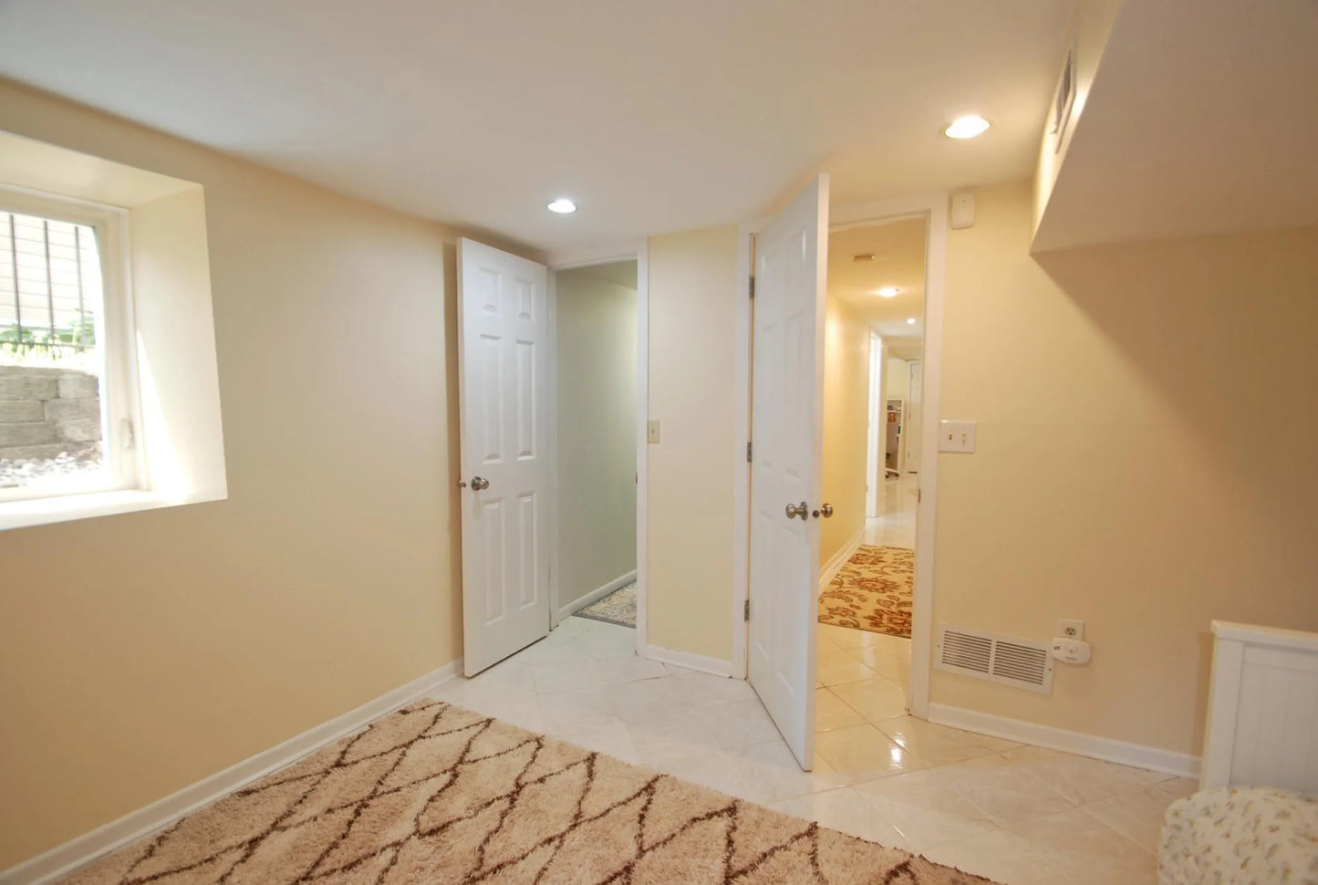 214 Mackubin Street, Saint Paul, MN 55102