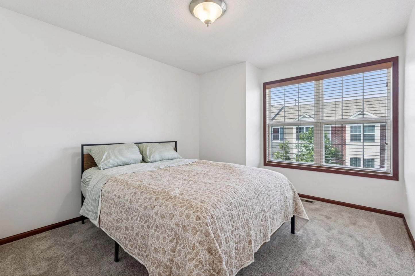 5209 Scott Lane, Robbinsdale, MN 55422