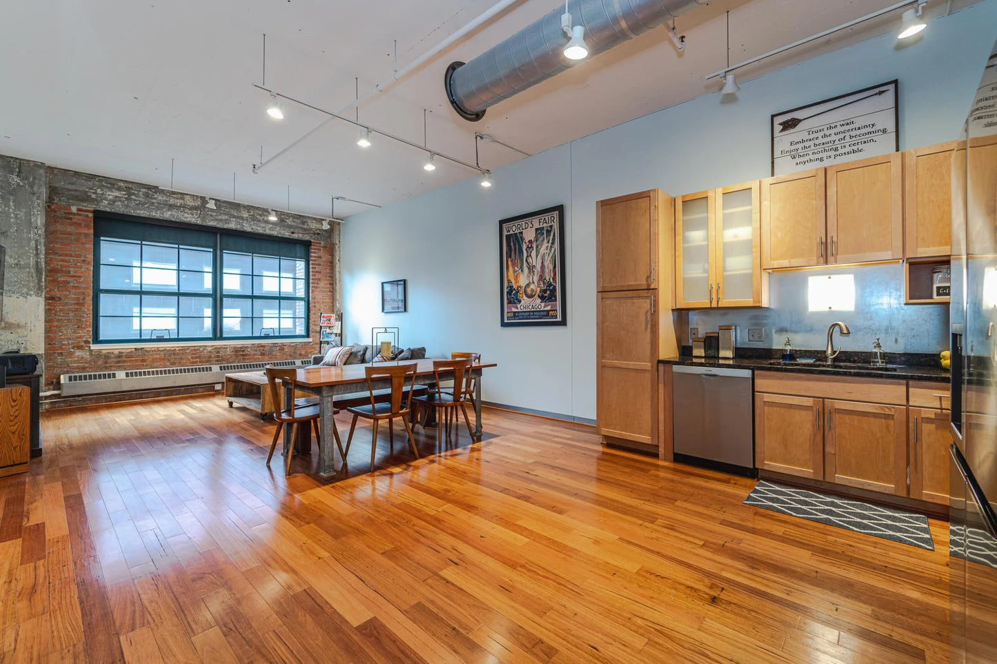 250 Park Avenue, Minneapolis, MN 55415