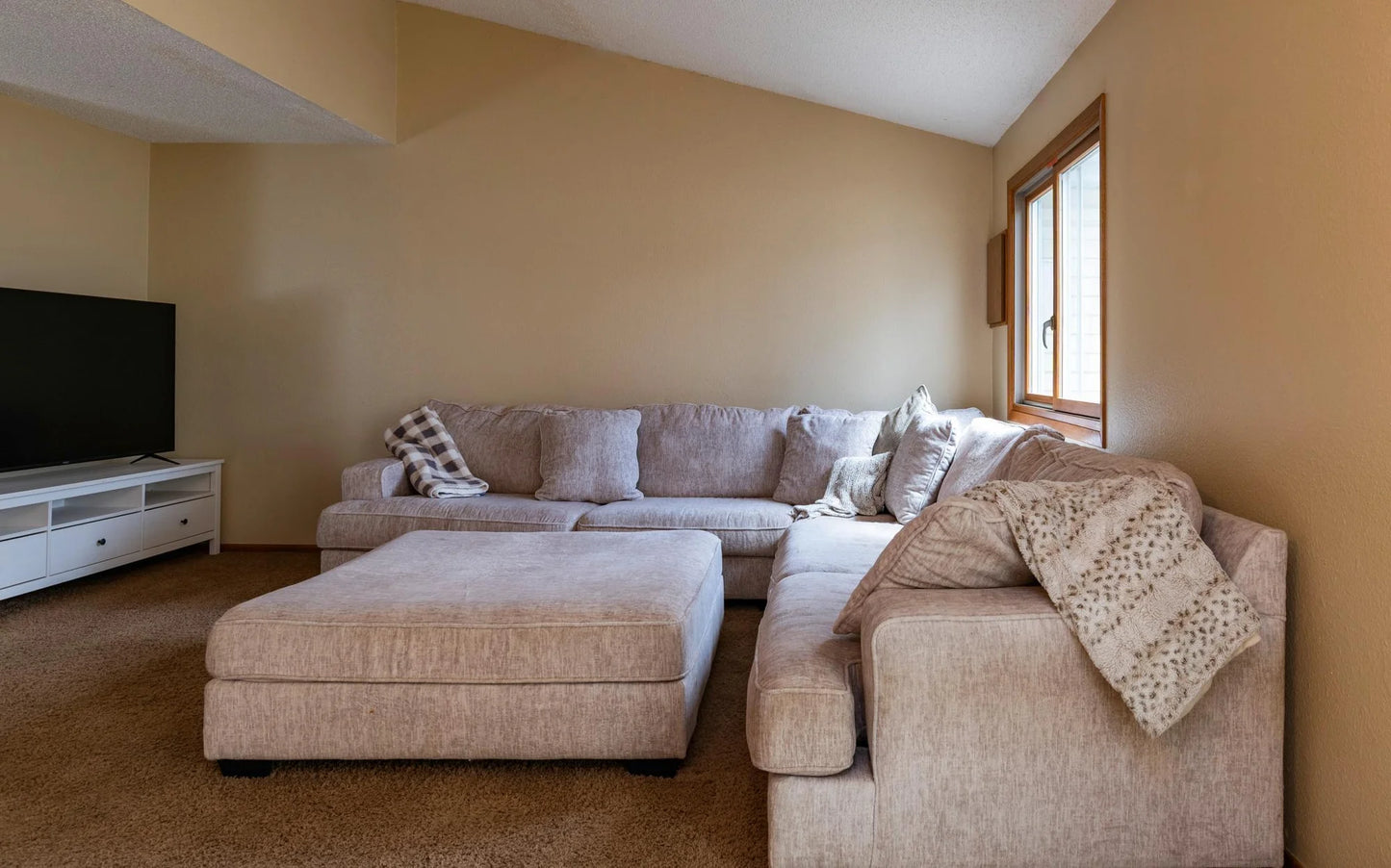 4811 Orchid Lane, Plymouth, MN 55446