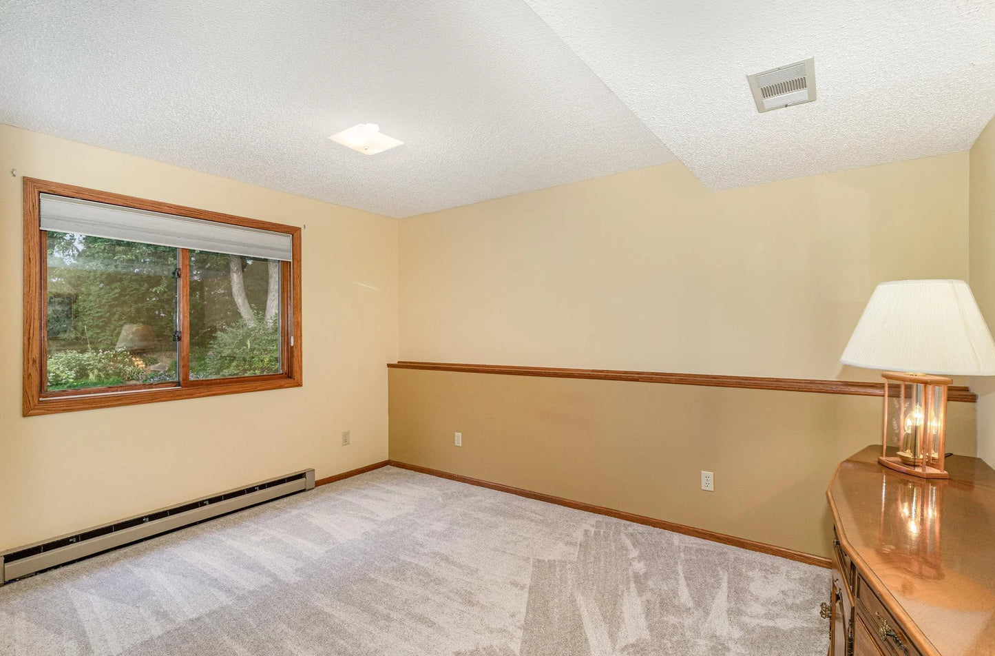 4231 Yorktown Drive, Eagan, MN 55123