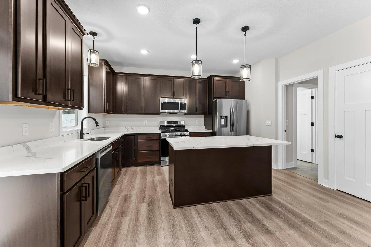 1700 Misty Circle, Buffalo, MN 55313