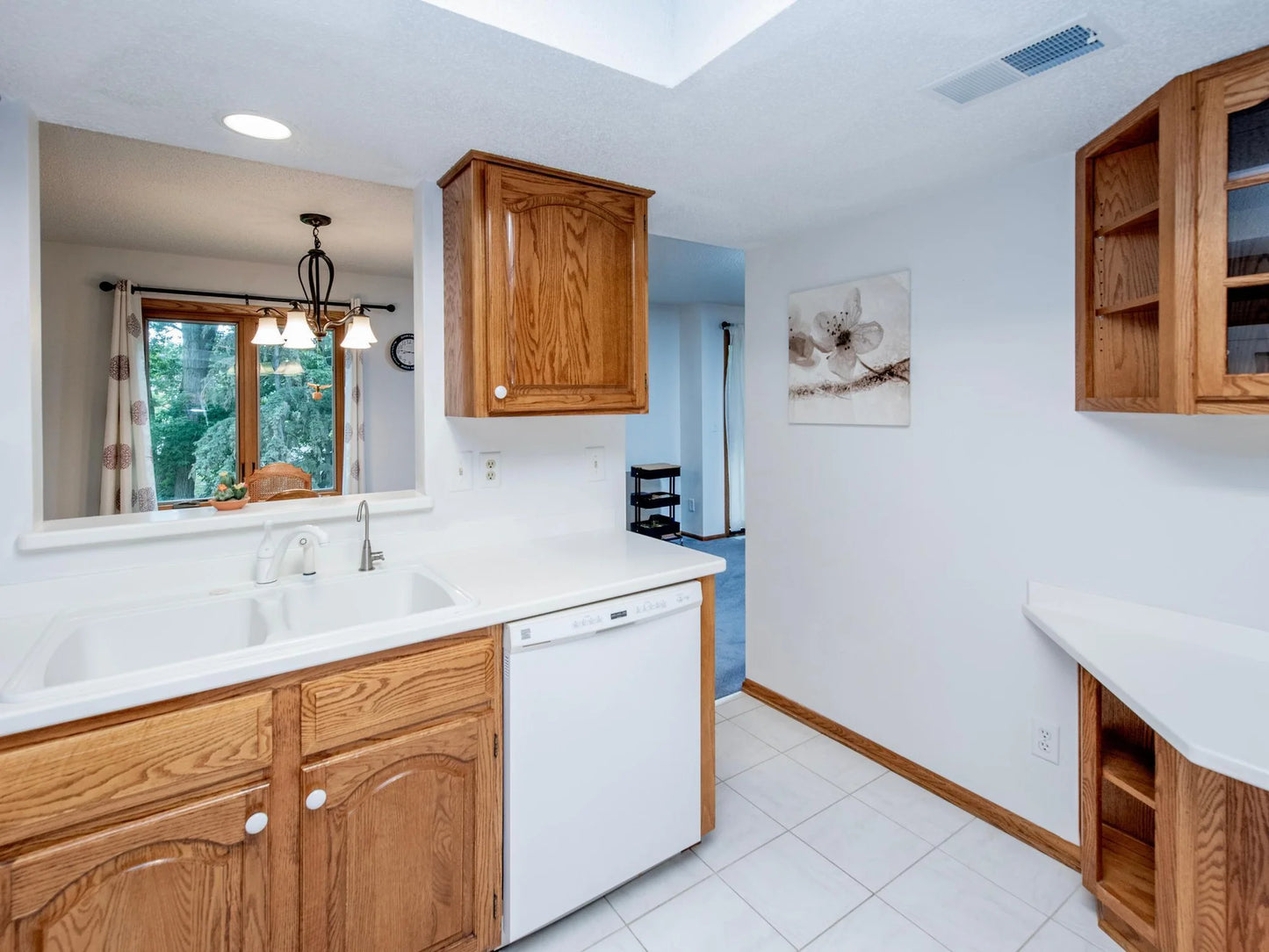 10 Windsor Court, New Brighton, MN 55112