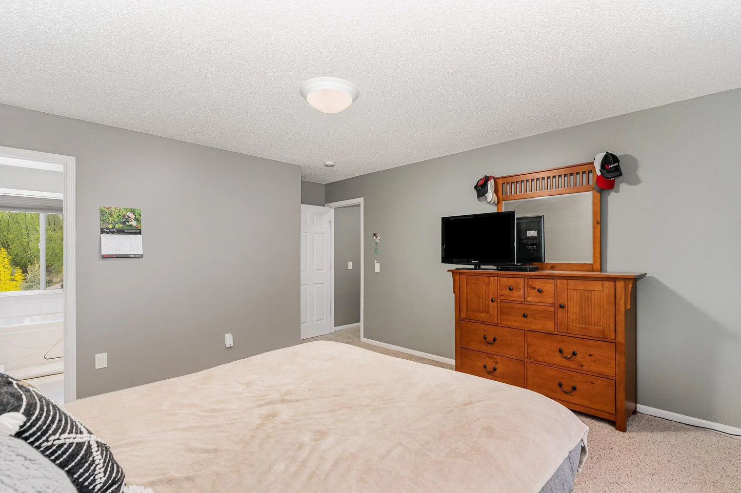 5921 200th Street, Farmington, MN 55024
