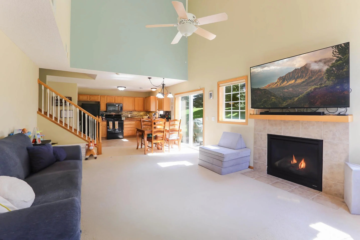 16424 Elm Creek Lane, Lakeville, MN 55044