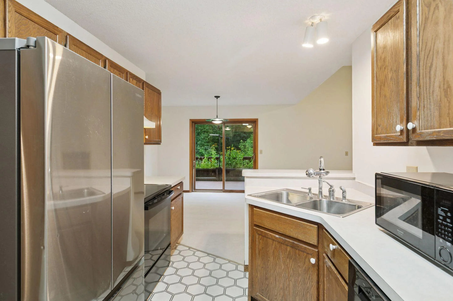 100 Primrose Court, Vadnais Heights, MN 55127